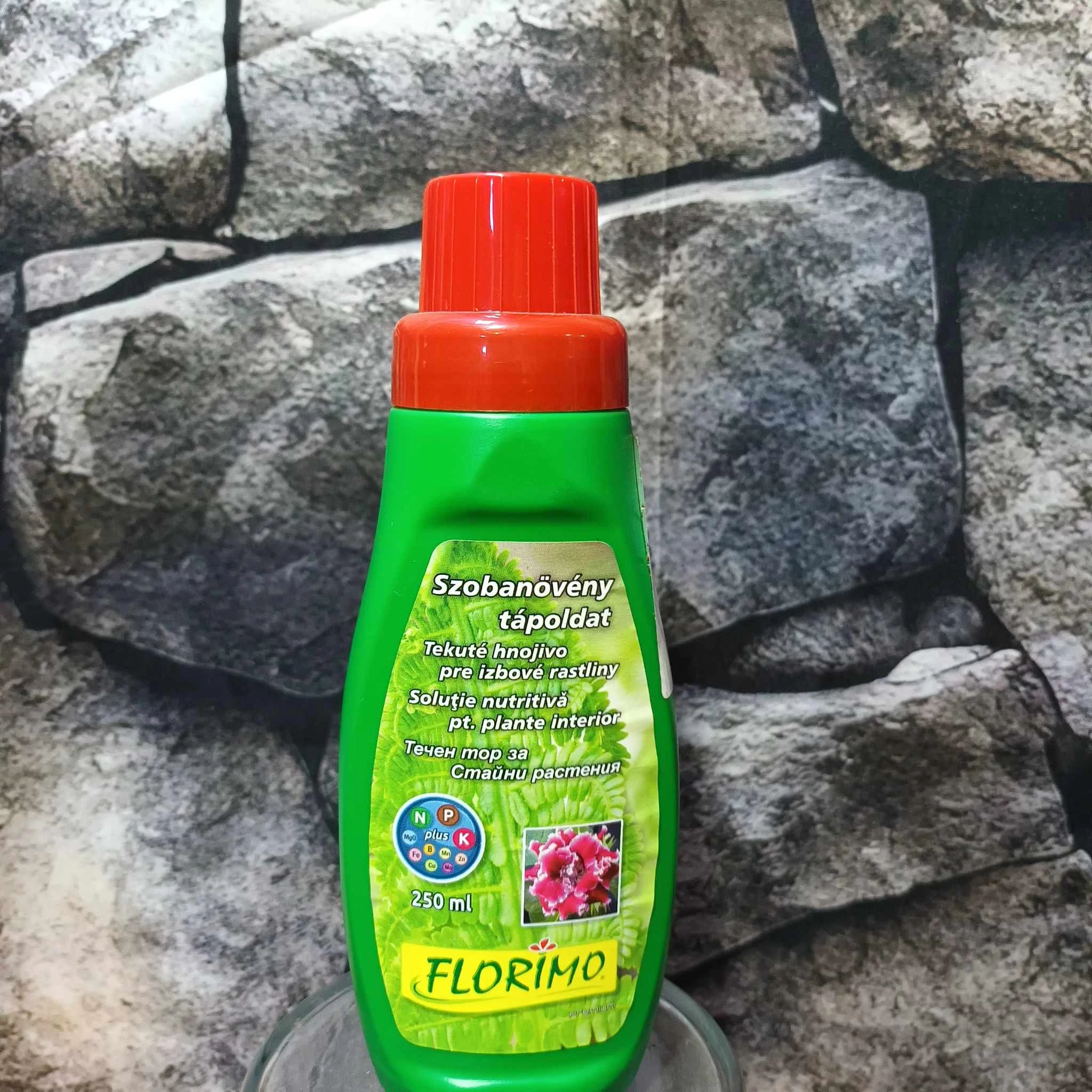 Szobanövény tápoldat
